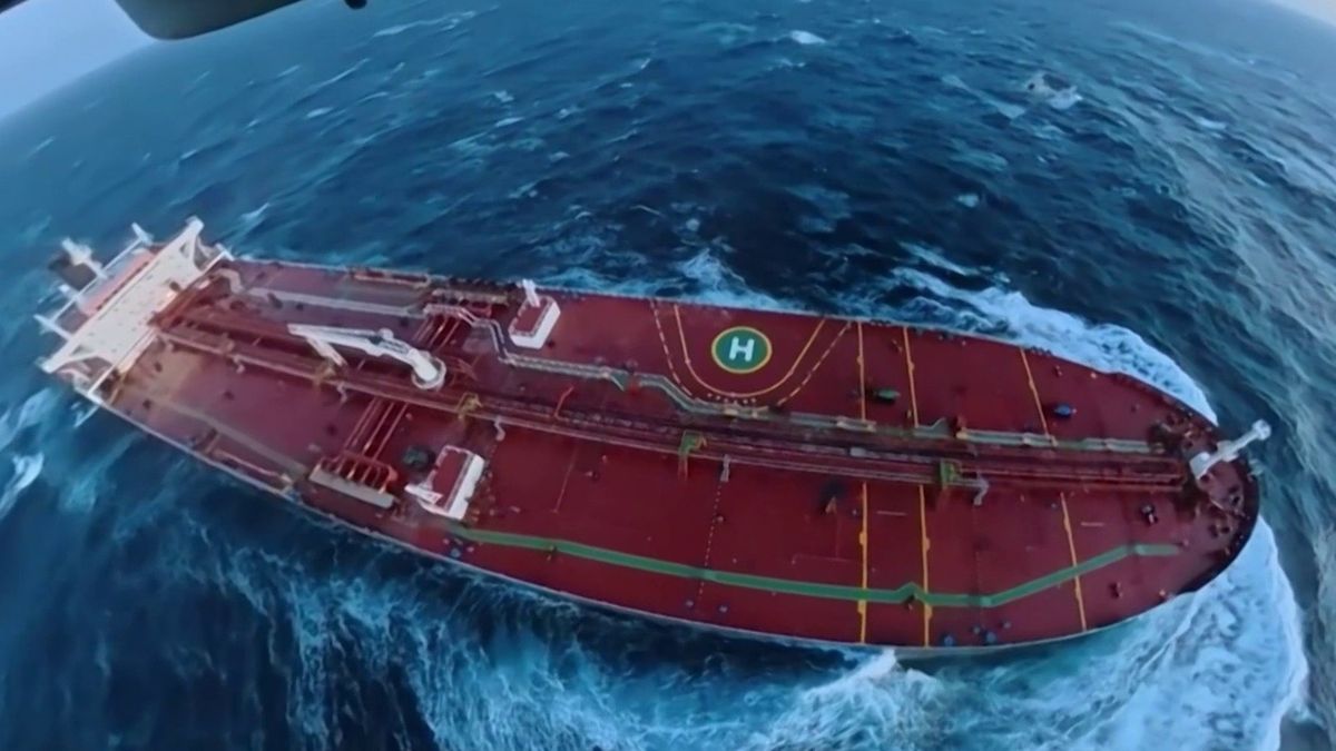 Navire russe arraisonné et navire fantôme russe