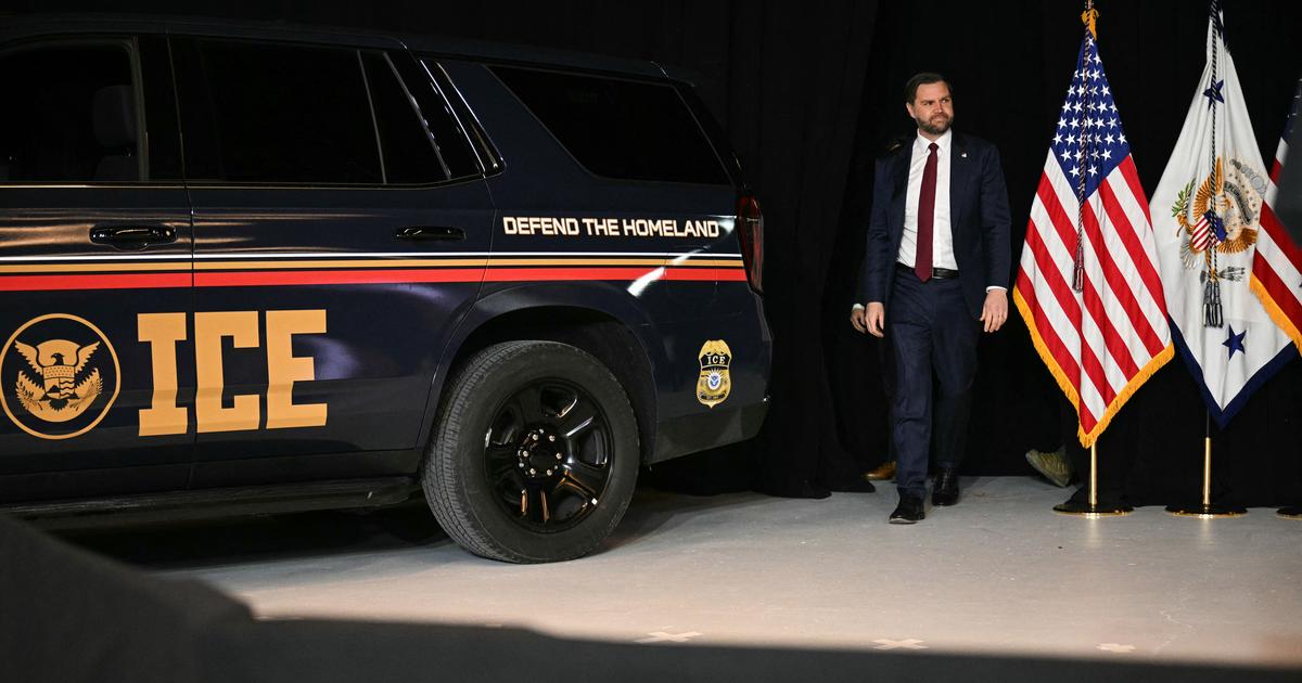 Liam Conejo Ramos et son père lors de l’arrestation devant leur domicile