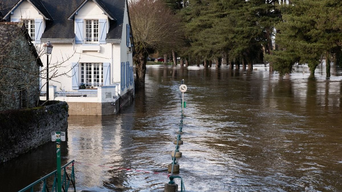 Protection anti-inondations dans un quartier breton
