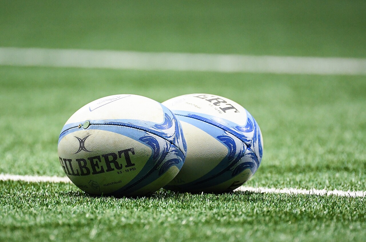 Ballon de rugby et action en Nationale 2