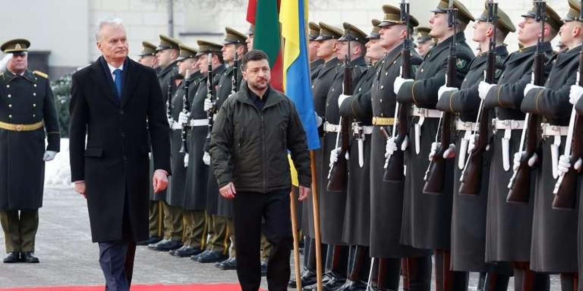 Zelensky lors des commémorations à Vilnius