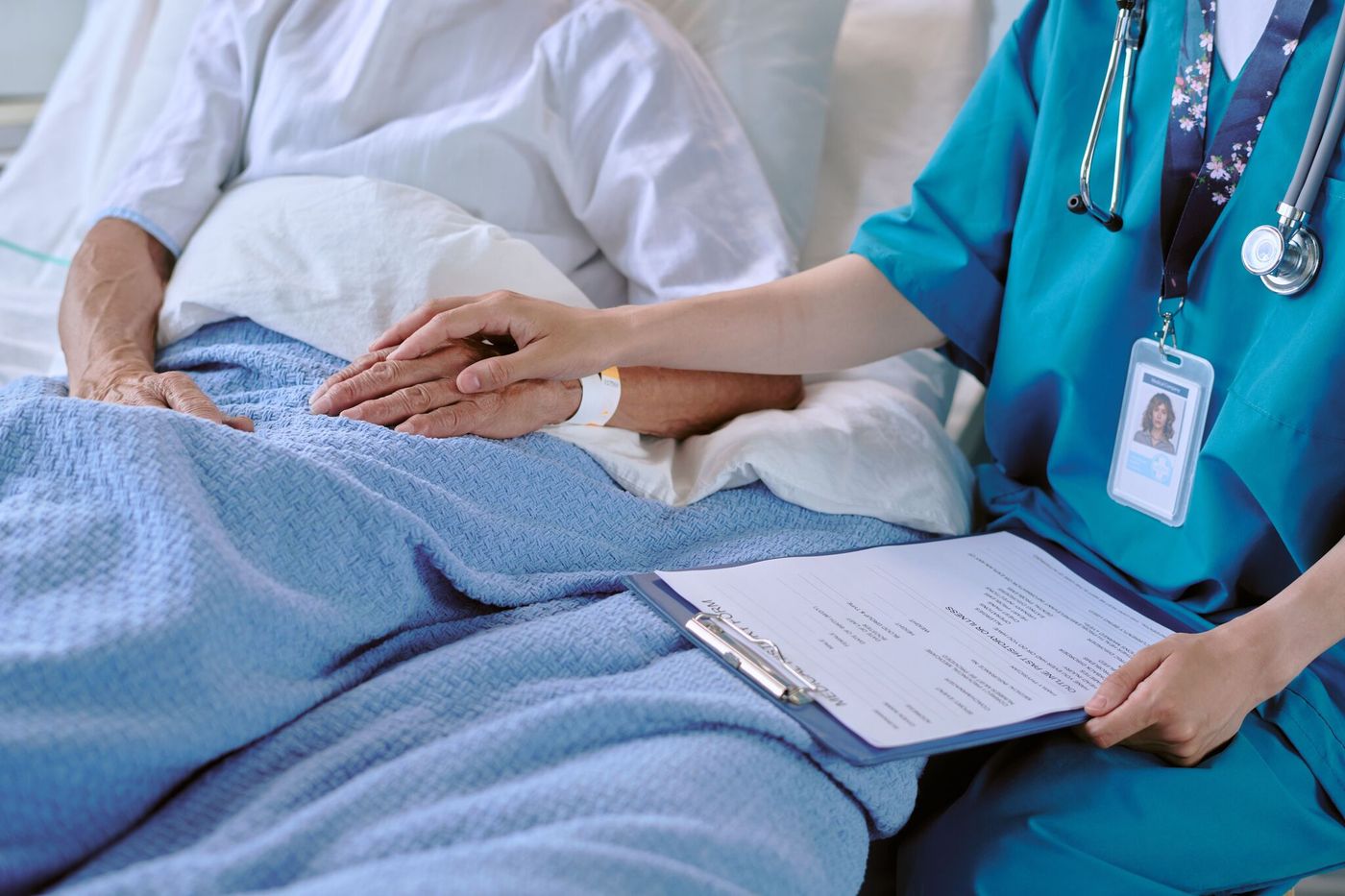 image d'une unité de soins palliatifs en débat