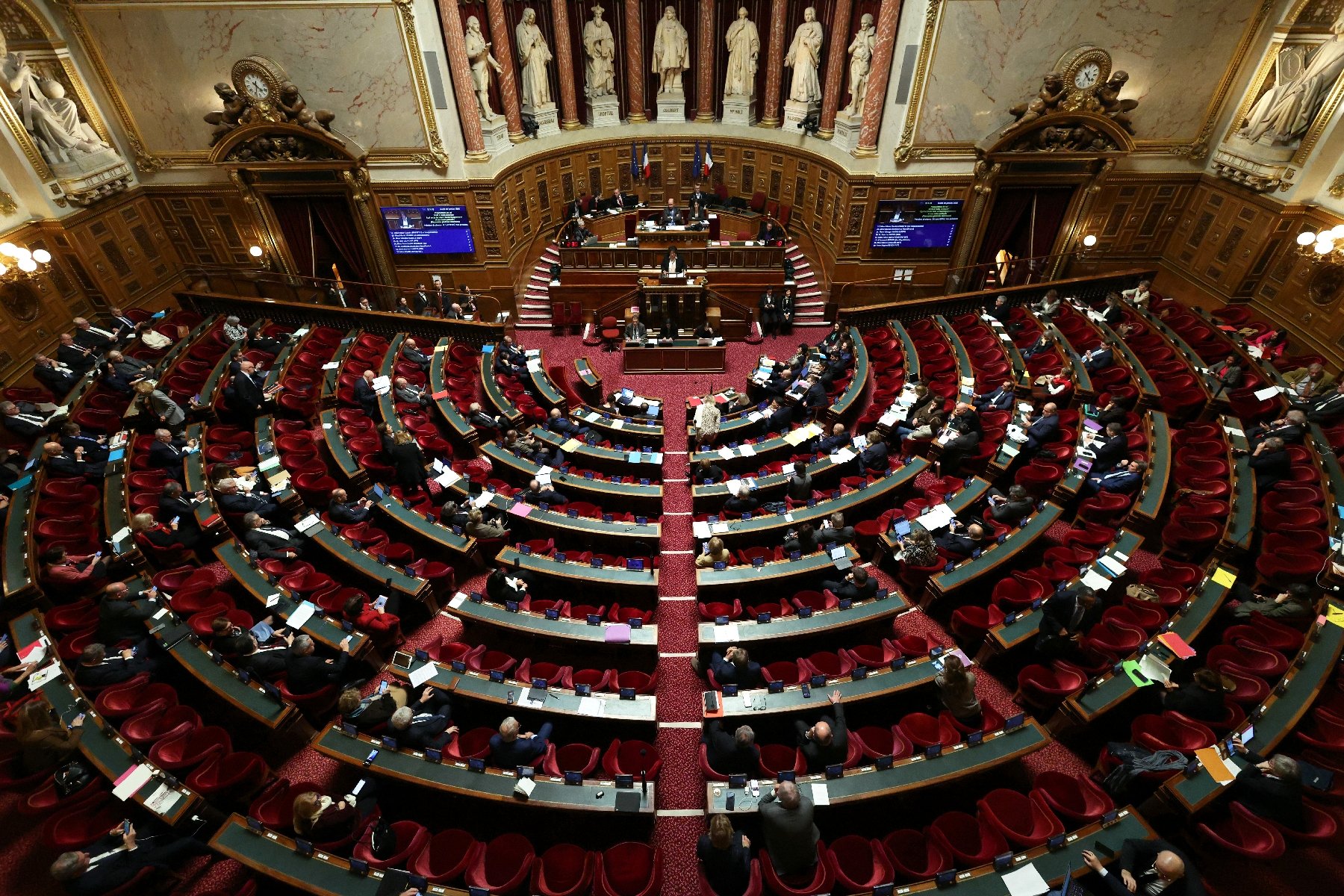 Sénat en séance, débats sur l’aide à mourir