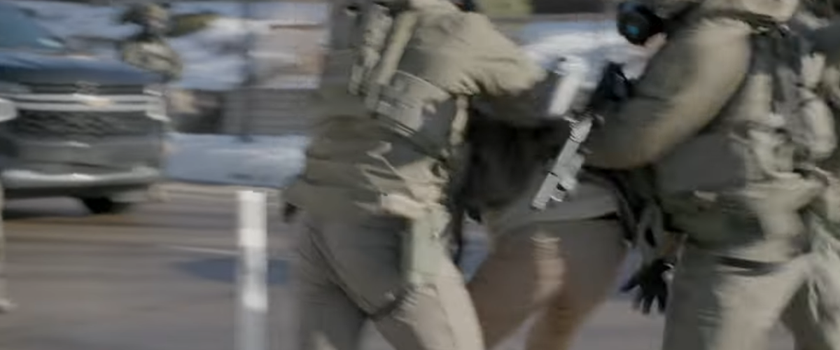 Alex Pretti confronté par des agents de l’immigration à Minneapolis