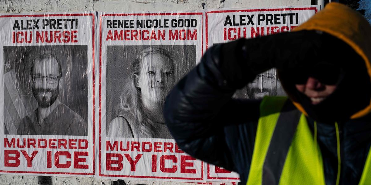 Alex Pretti lors d'une interpellation par les agents de l'ICE