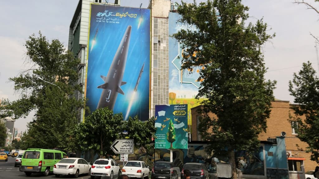 Missiles iraniens présents lors d'une conférence