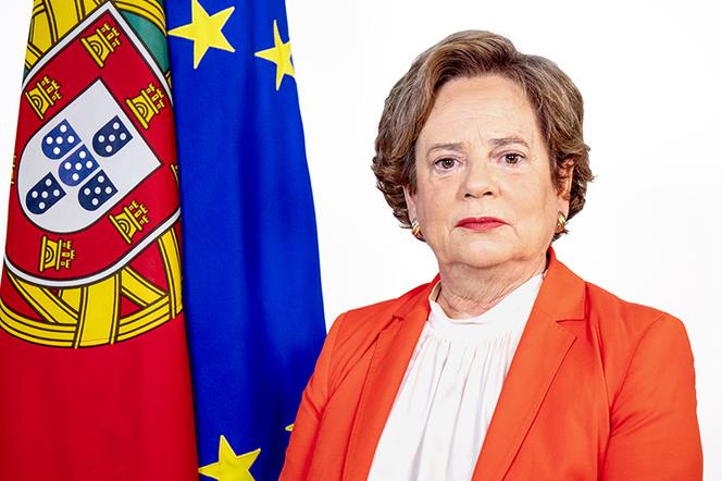 Maria Lucia Amaral, sur sa photo officielle publiée par le gouvernement portugais.