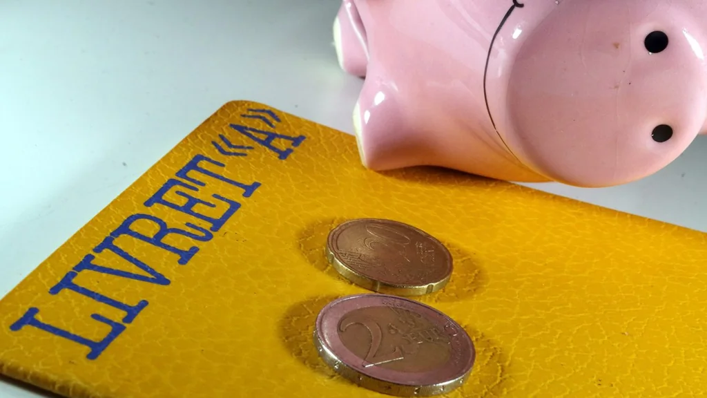 Livret A : décollecte nette en 2025, retraits supérieurs aux dépôts