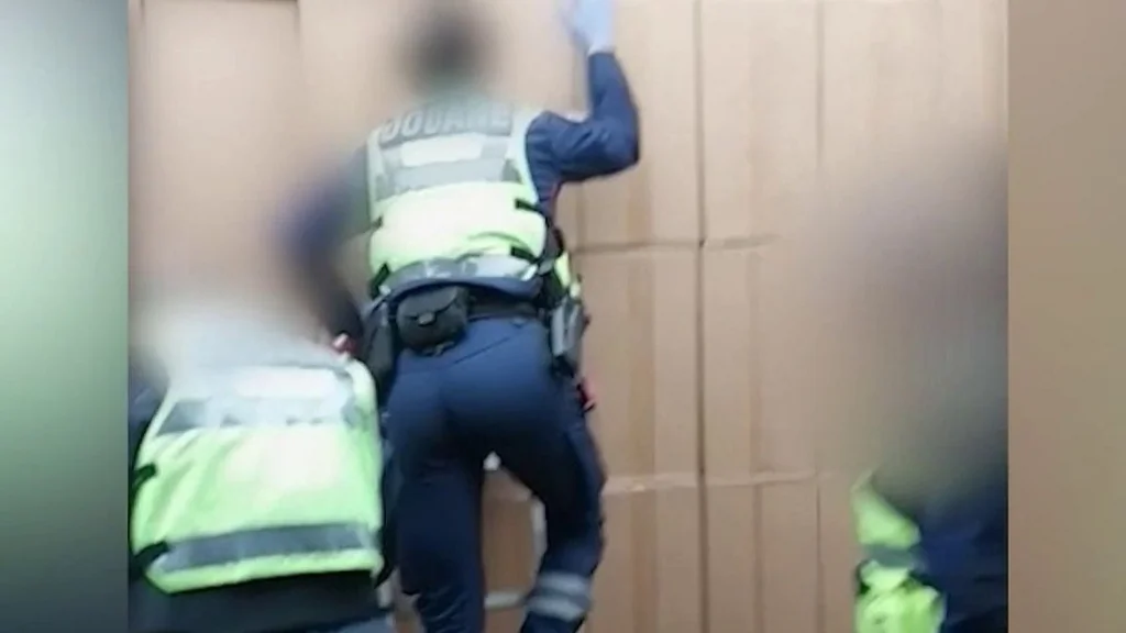 Saisie record de 16 tonnes de cigarettes à Marseille-Fos