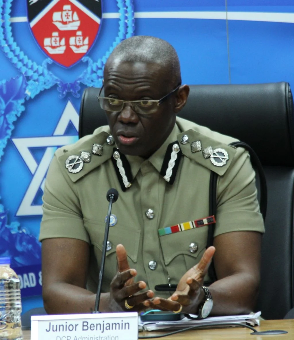 Sécurité et police à Trinité-et-Tobago : enjeux et perspectives