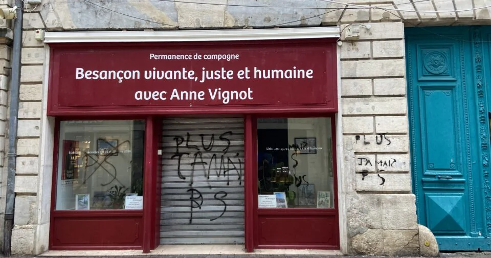 Vandalisme au local d’Anne Vignot à Besançon
