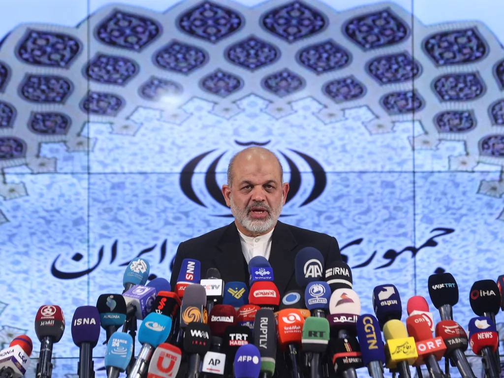 Ahmad Vahidi : nouveau chef des Gardiens de la Révolution d'Iran