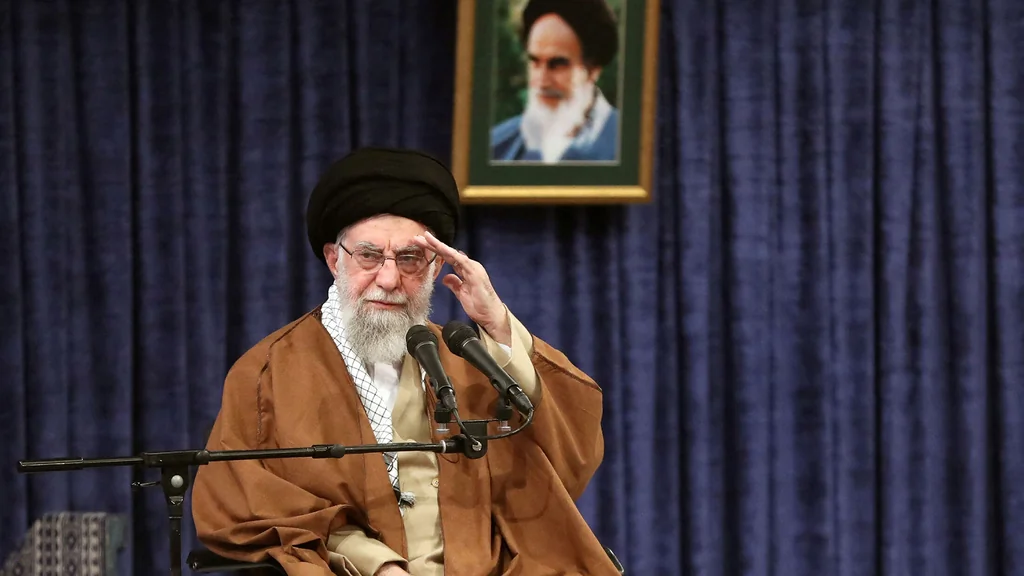 Assassinat de Khamenei : quelles conséquences pour l'Iran ?