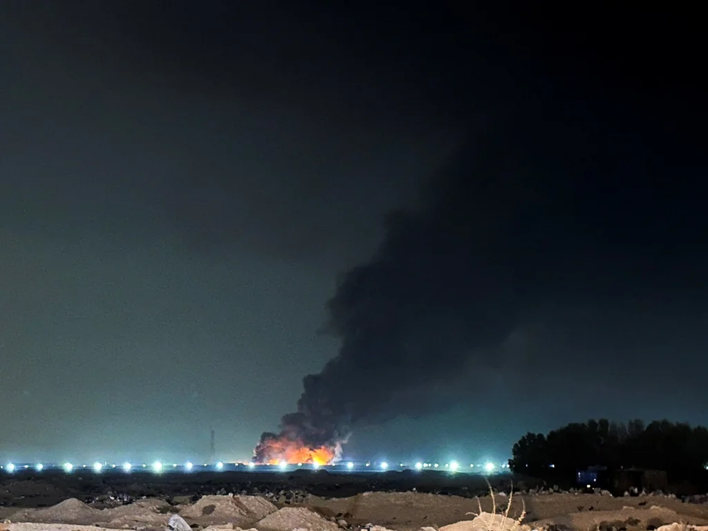 Drones à Bassorah: incendie chez entreprises US et menaces régionales