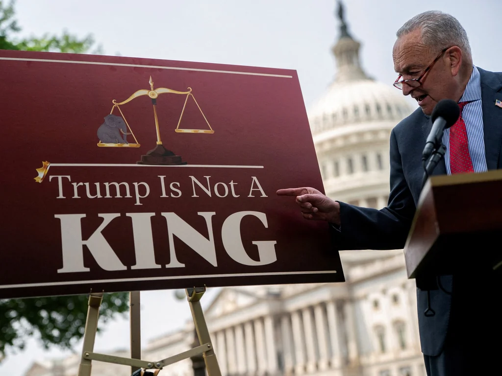 Frappe US sur l'Iran : appel au vote sur les pouvoirs de guerre