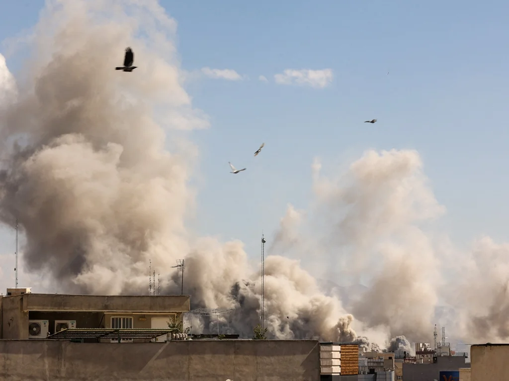 Friedman : bombarder l'Iran ne changera pas le régime