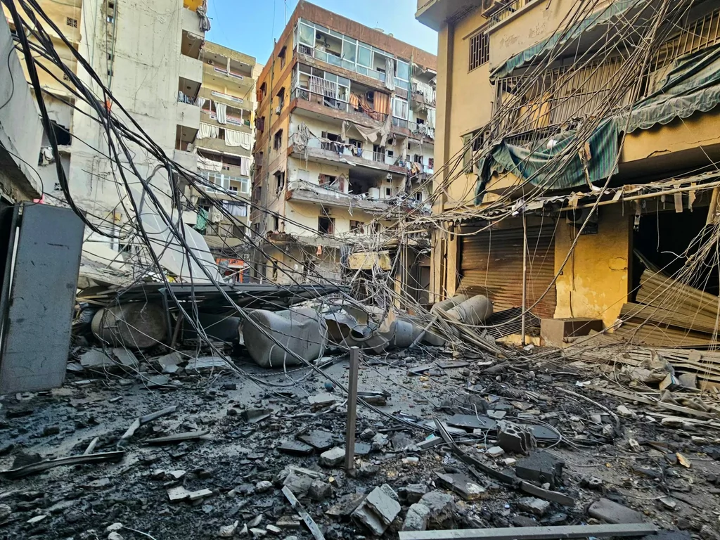 Israël-Liban : frappes et avertissement inédit du Hezbollah