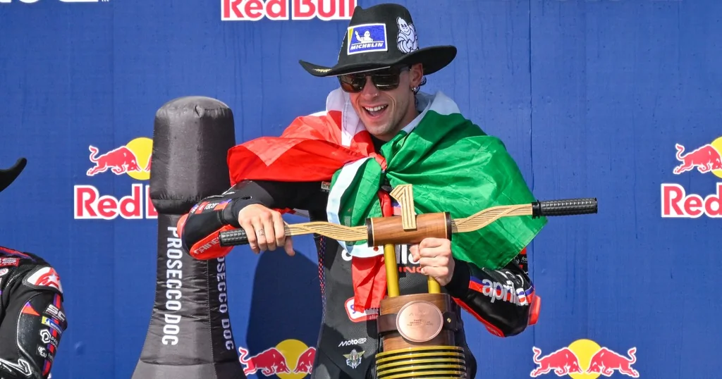 Marco Bezzecchi gagne le GP des États‑Unis et prend la tête du MotoGP