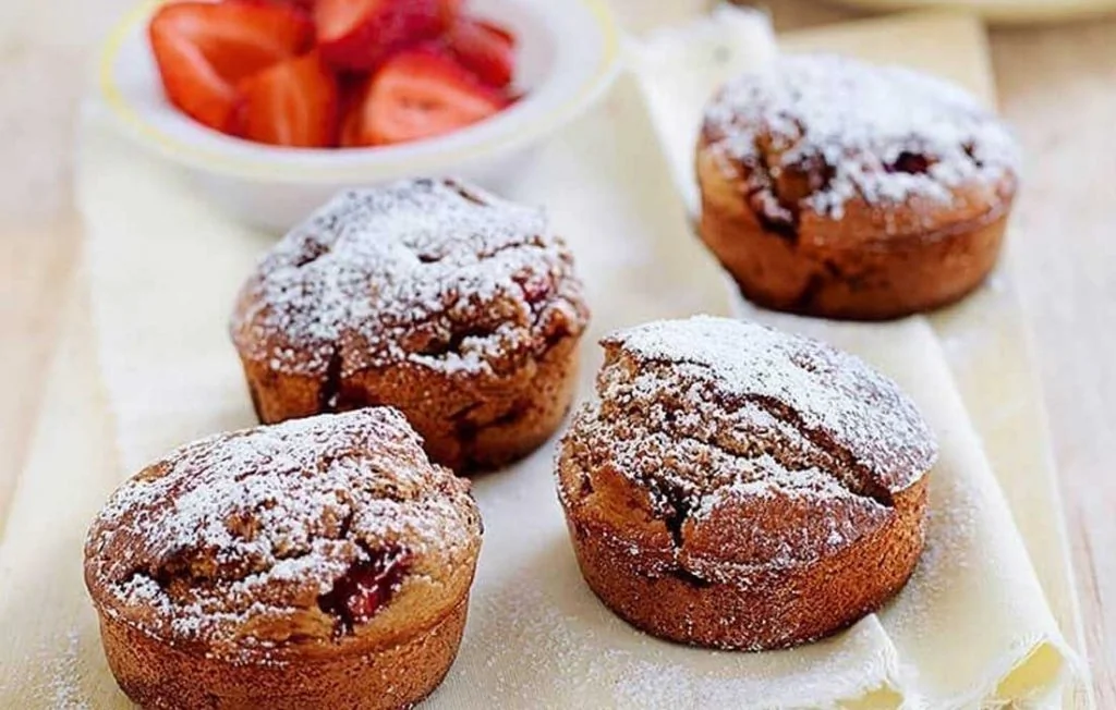 Muffins fraise et cannelle pour gourmands végétariens