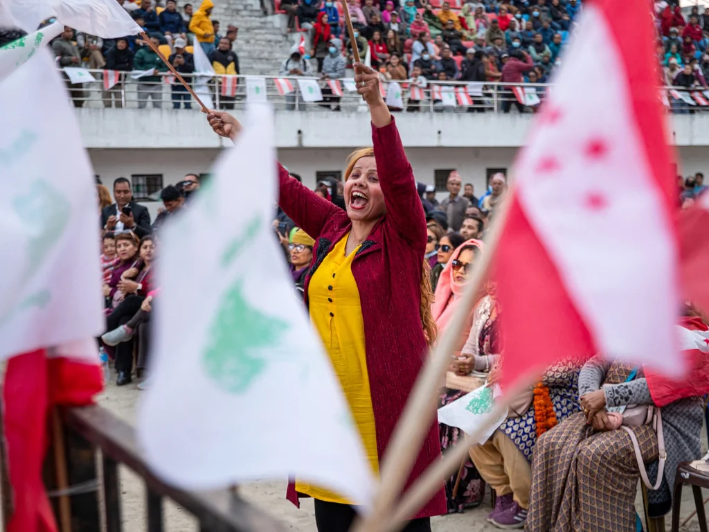 Népal: derniers jours de campagne, la PM appelle à voter