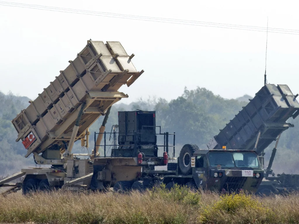 Pentagone reconstitue ses stocks de munitions après frappes en Iran