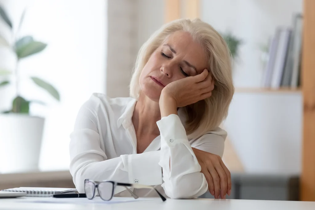 Sieste au travail : vers un sommeil de qualité selon le ministre
