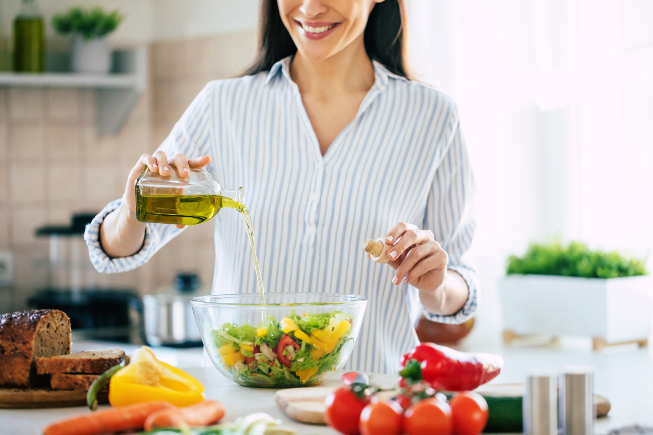6 conseils pour éviter les maux de ventre en vacances avec cet aliment clé