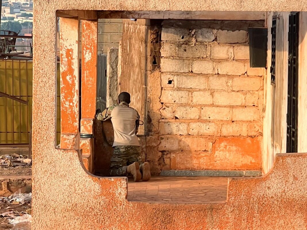 Mali : attaques simultanées à Bamako et dans plusieurs villes