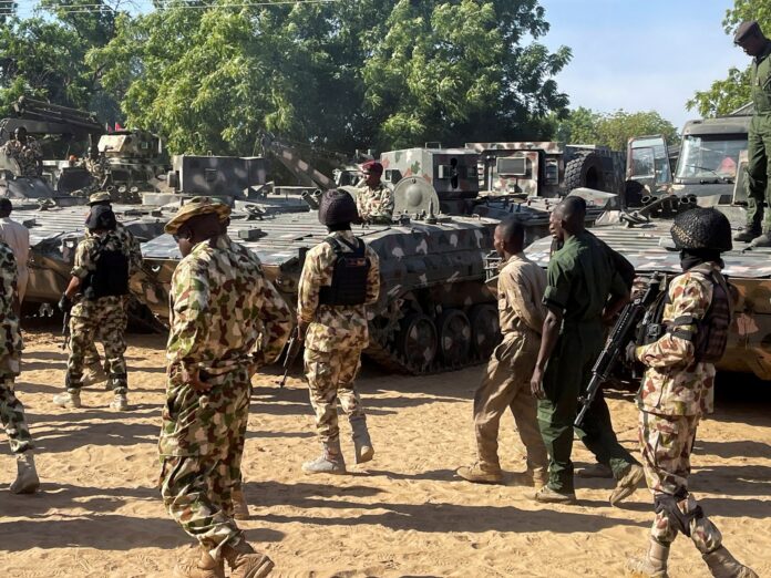Nigéria : des dizaines de morts dans une frappe aérienne