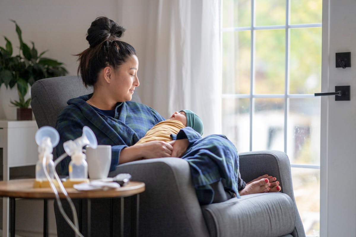 PumpTok : Une tendance bénéfique ou source de pression pour les jeunes mamans ?