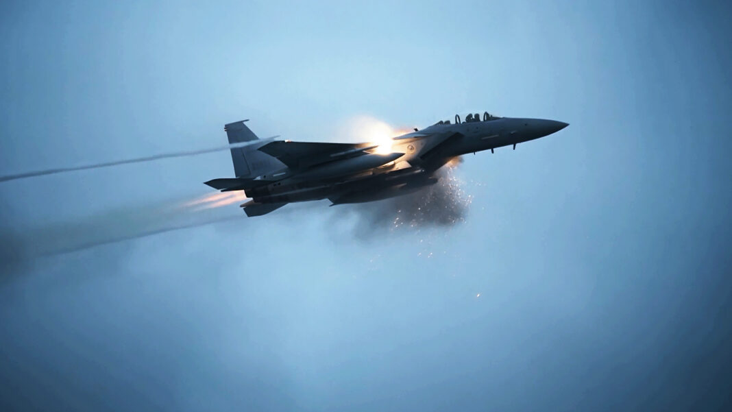 Que se passe-t-il quand un avion s’écrase au cœur du combat ?