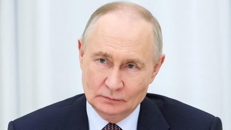 Vladimir Poutine au centre d’une annonce sur la guerre en Ukraine