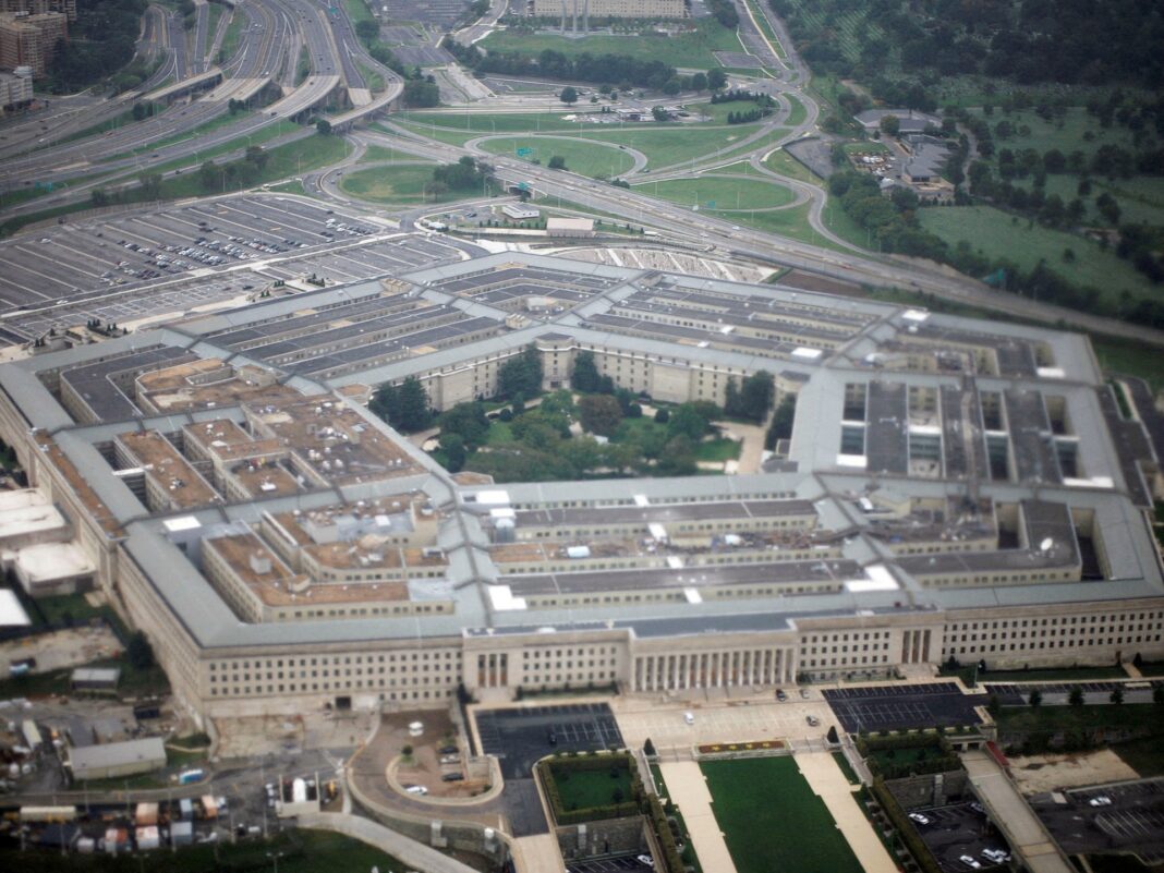 Le Pentagone signe un accord avec sept entreprises d’IA